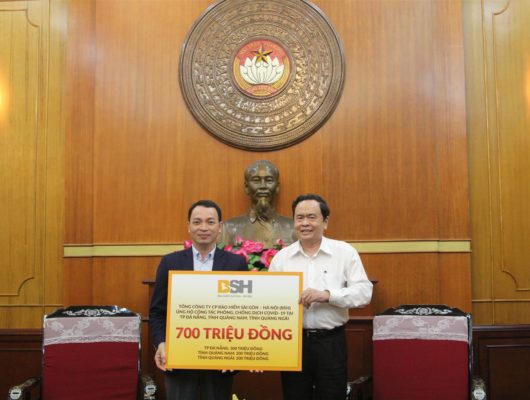 Bảo hiểm BSH ủng hộ 700 triệu đồng cho cuộc chiến chống Covid – 19 tại Miền Trung