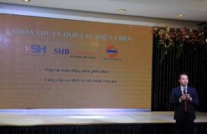 Tổng Giám đốc Bảo hiểm BSH Bùi Trung Kiên chia sẻ kết quả hợp tác của ba bên