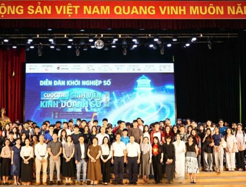 Bảo hiểm BSH mang “giảng đường thực chiến” tới cuộc thi Sinh viên Kinh doanh số 2025