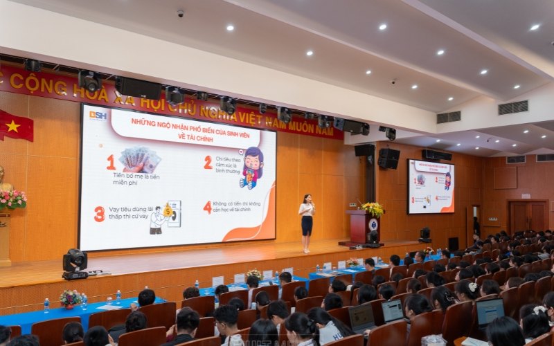 Unitour 2025: Bảo hiểm BSH chia sẻ hành trang vững vàng trước rủi ro tới GenZ