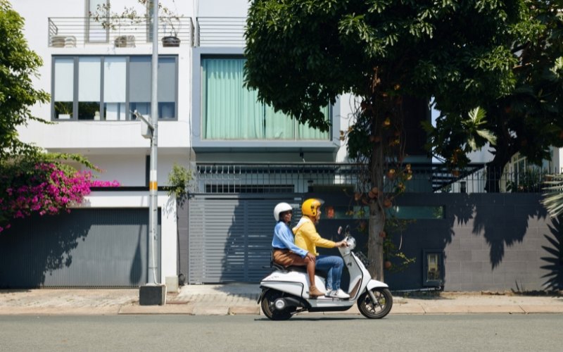 Bảo hiểm xe máy bắt buộc và tự nguyện khác nhau thế nào?