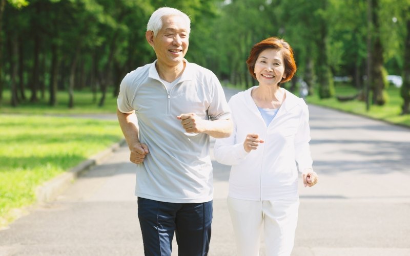 Bảo hiểm sức khỏe cho người cao tuổi BSH – Giải tỏa nỗi lo “Làm phiền con cháu”