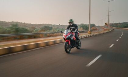 Có được mua nhiều hợp đồng bảo hiểm xe máy cùng lúc không?