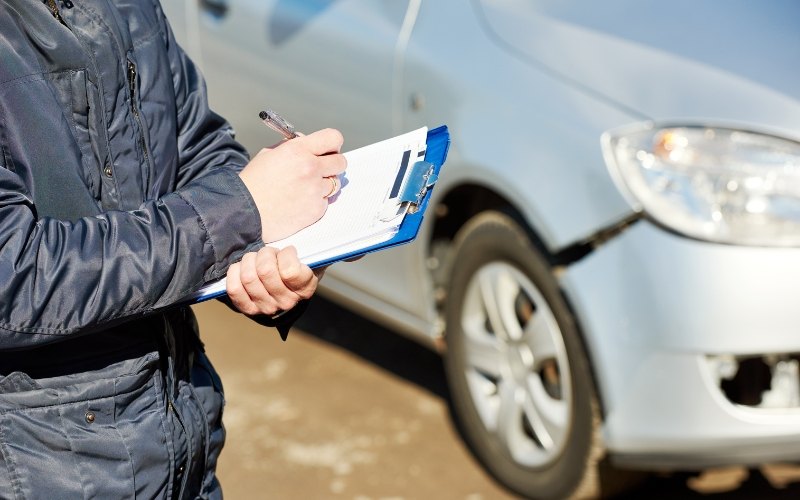 Những trường hợp ô tô không được bảo hiểm chi trả: Cẩm nang đầy đủ 2025