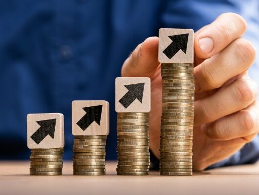 Bảo hiểm tiền là gì? Khái niệm, phạm vi và đối tượng nên tham gia