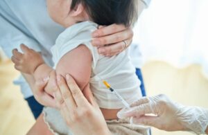 4 quyền lợi khi tham gia bảo hiểm trách nhiệm tiêm chủng không thể bỏ qua