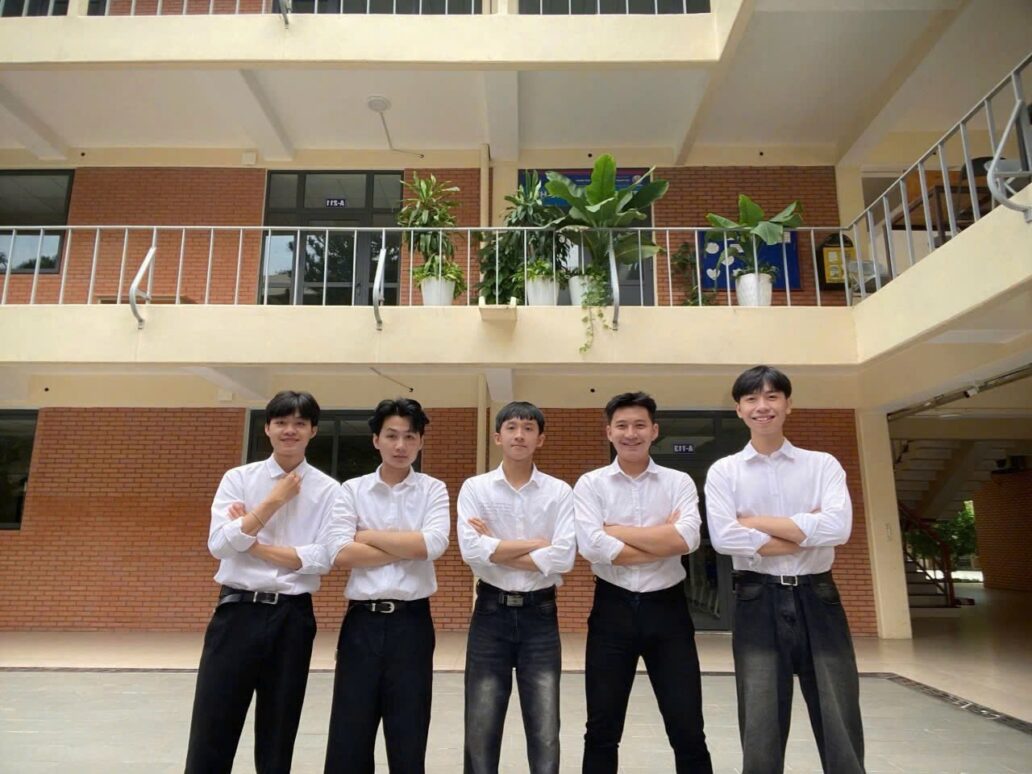 Công bố TOP 04 xuất sắc lọt vào vòng bán kết đề thi BSH &#8211; Cuộc thi Sinh viên kinh doanh số 2025