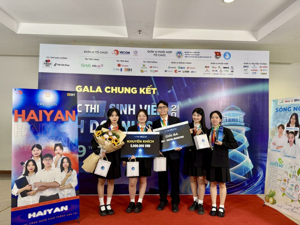 Đề bài doanh nghiệp làm nóng sân chơi chung kết Sinh viên Kinh doanh số 2025