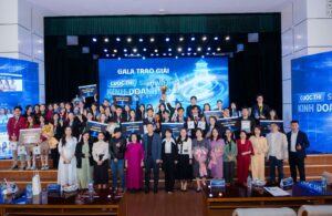 Đề bài doanh nghiệp làm nóng sân chơi chung kết Sinh viên Kinh doanh số 2025