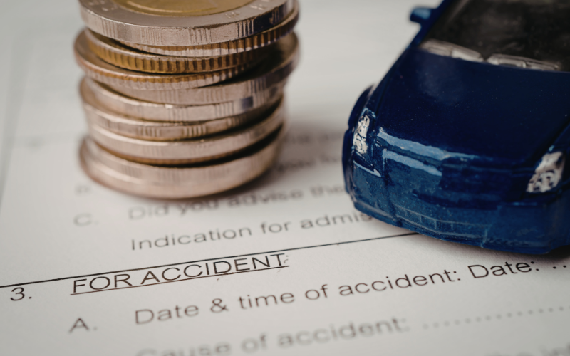 Xe ô tô tự gây tai nạn thì bảo hiểm có chi trả không?