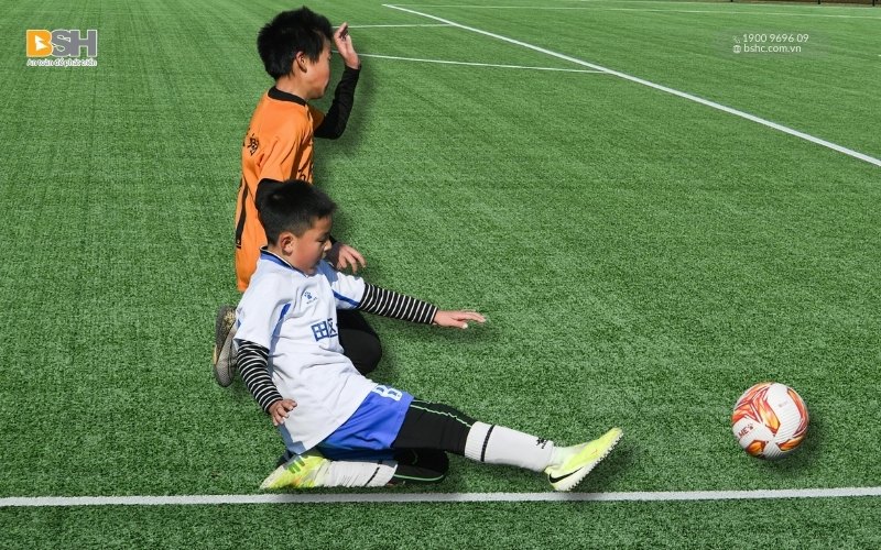 Quyền lợi cụ thể, mức chi trả và phạm vi bảo hiểm sẽ phụ thuộc vào quy tắc, điều khoản của từng sản phẩm bảo hiểm.