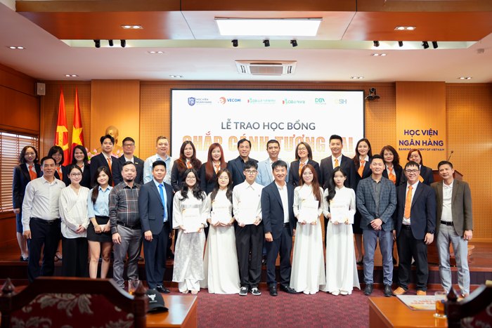 Hoc vien Ngan Hang Bao hiem BSH website